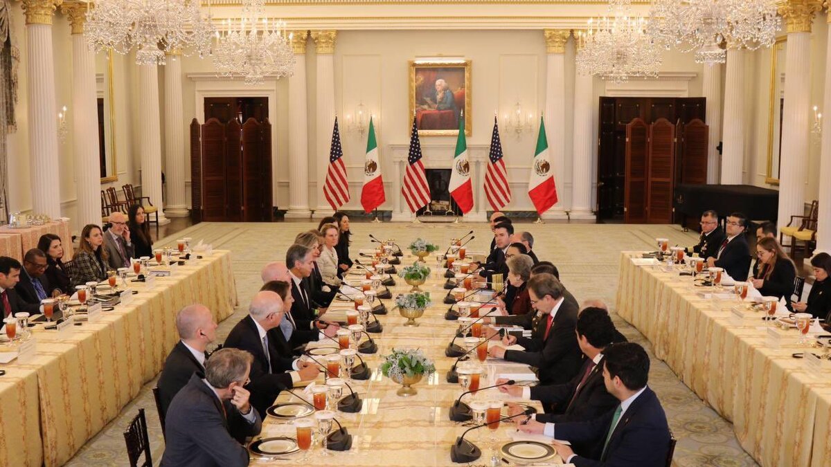 Reunión sobre migración entre México y EU. (X)