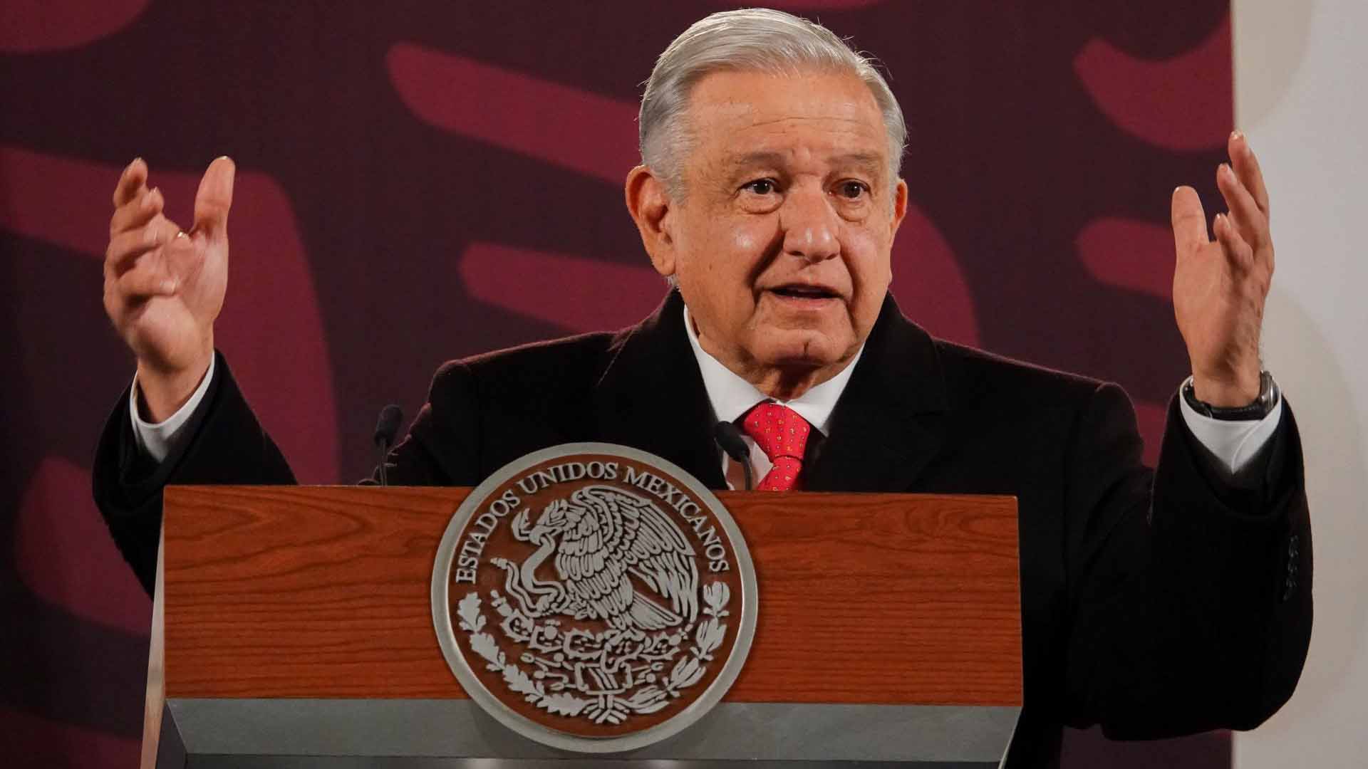 "Vamos a ahorrar, que quede muy claro": AMLO ante organismos autónomos