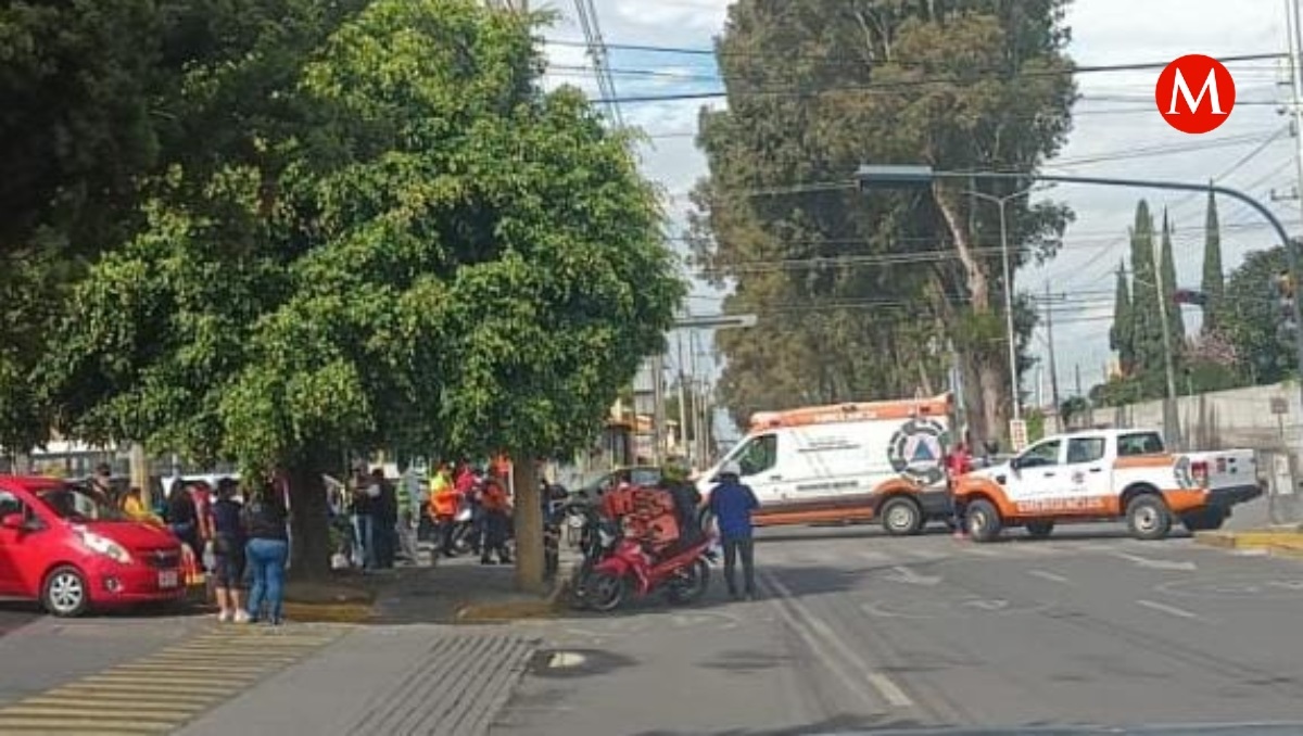 Unidad de JBS atropella y mata a mujer en silla de ruedas en Puebla | Especial