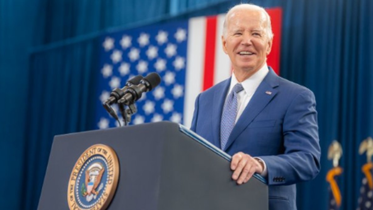 Biden gana primarias en New Hampshire pese a no figurar en papeletas | @POTUS