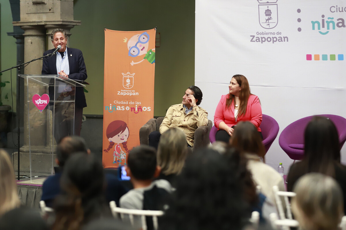 Entregan 10 créditos a emprendedores mediante el programa “Adelante Zapopan” (Cortesía)