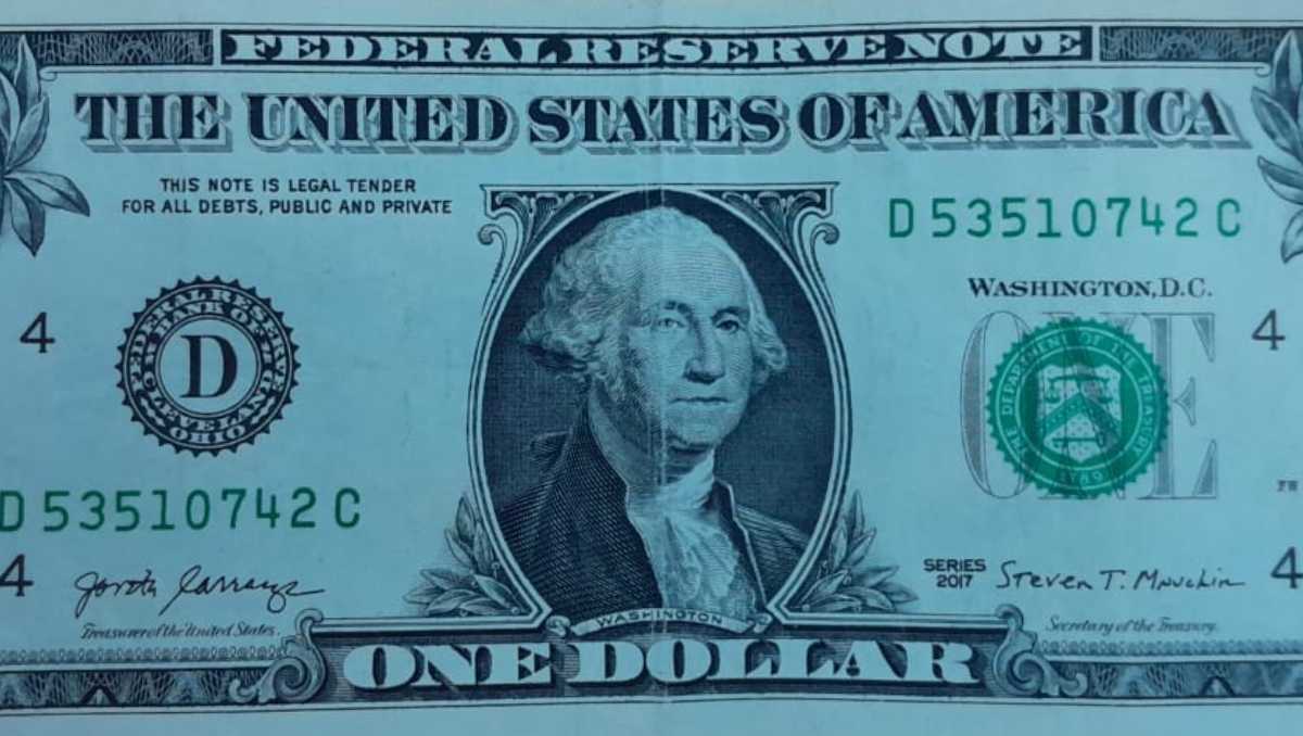 Más temprano, este mismo 24 de enero de 2024, la divisa nacional llegó a apreciarse hasta 1 por ciento frente al billete verde. | Eduardo Domínguez