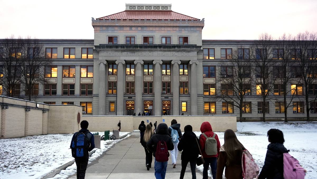 La víctima y los agresores son alumnos de la Escuela Secundaria Taylor Allderdice | AP