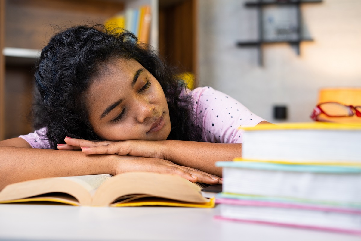 Los adolescentes necesitan aproximadamente nueve horas de sueño para tener la energía necesaria en el día. (cortesía)