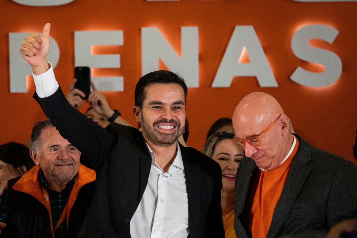 Álvarez Máynez arremete contra el PRI y su Alito por falta autonomía | Cuartoscuro