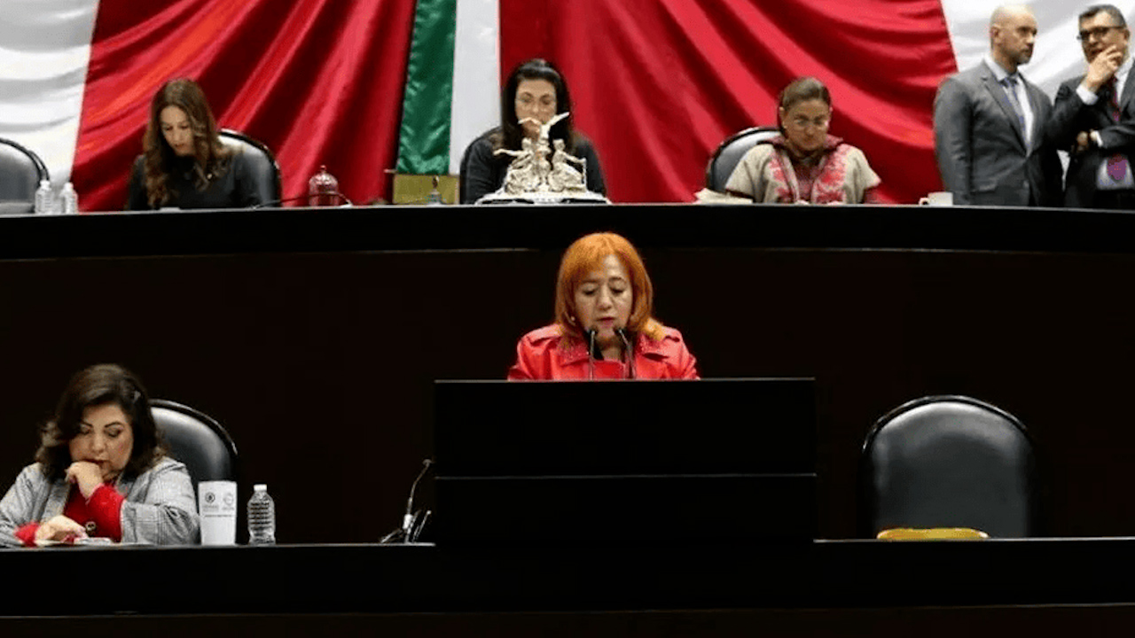 Arropada por Morena, Rosario Piedra propone sustituir CNDH con una Defensoría del Pueblo