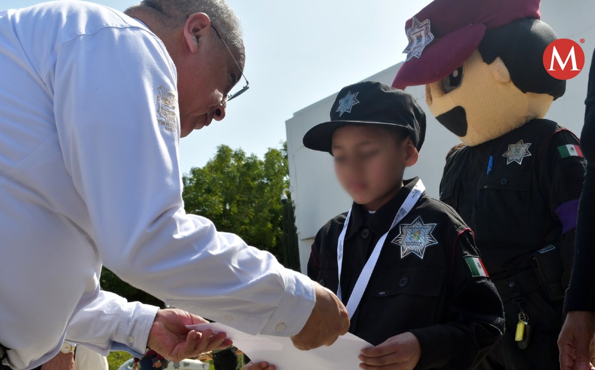 Cristo Lorenzo cumple sueño de ser policía en Tamaulipas por un día