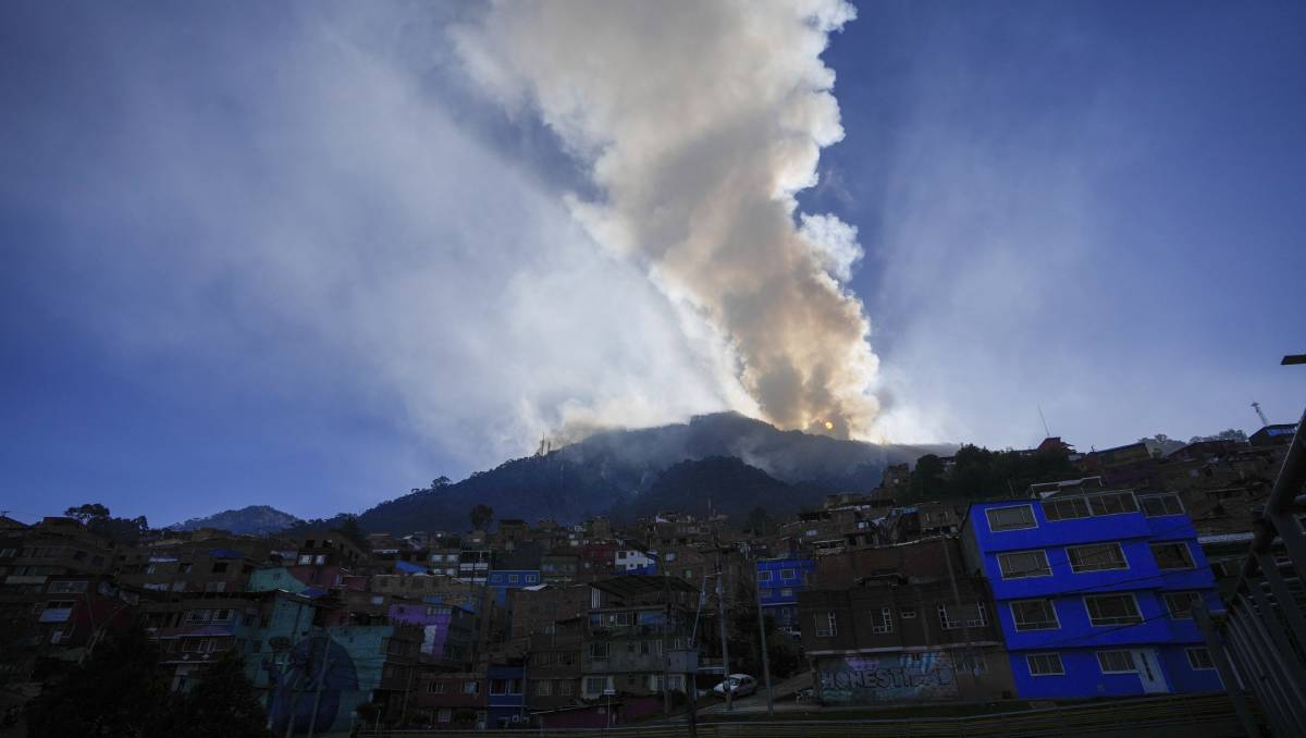 El fenómeno climatológico El Niño intensificó los incendios forestales | AP