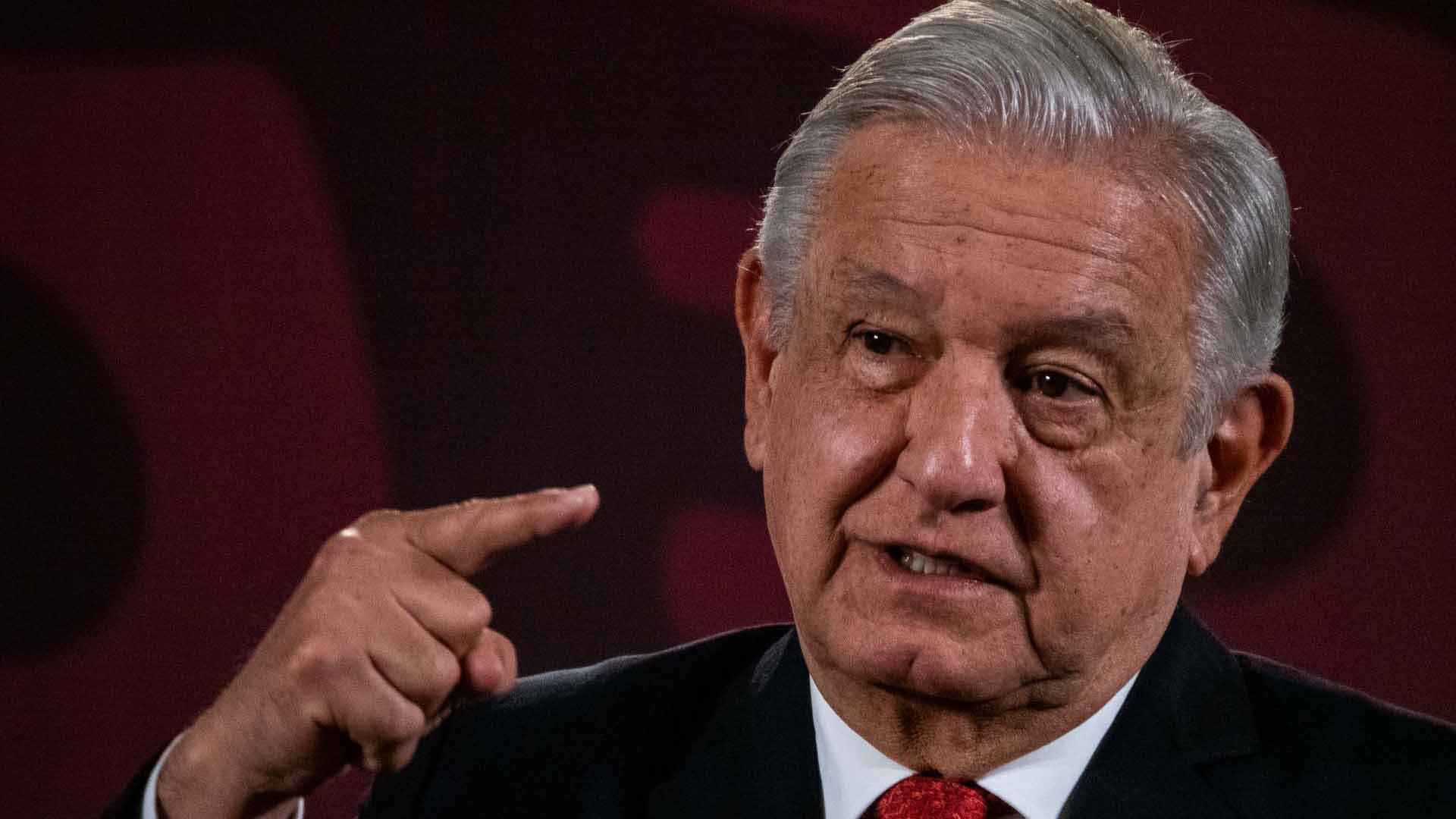 Pide AMLO que se informe sobre avances de la vacuna Patria por casos de covid-19