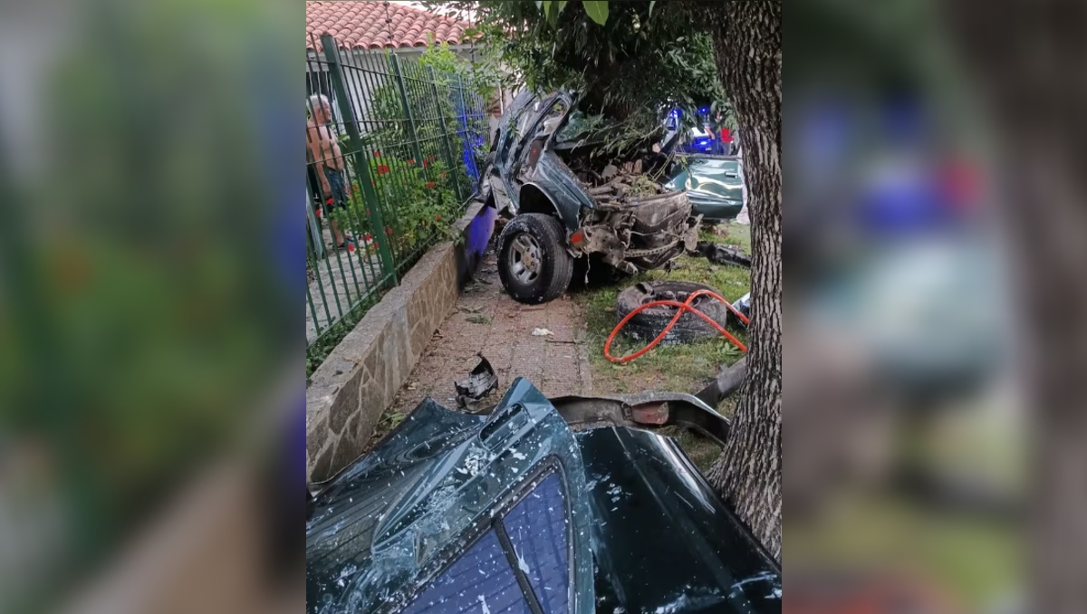 Las autoridades encontraron armas en la camioneta. | La Nación