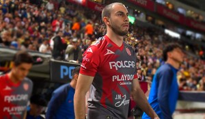 Así quedó el ojo de Alejandro Mayorga tras codazo de Richard Sanchez en el Necaxa vs América en la Liga MX.
