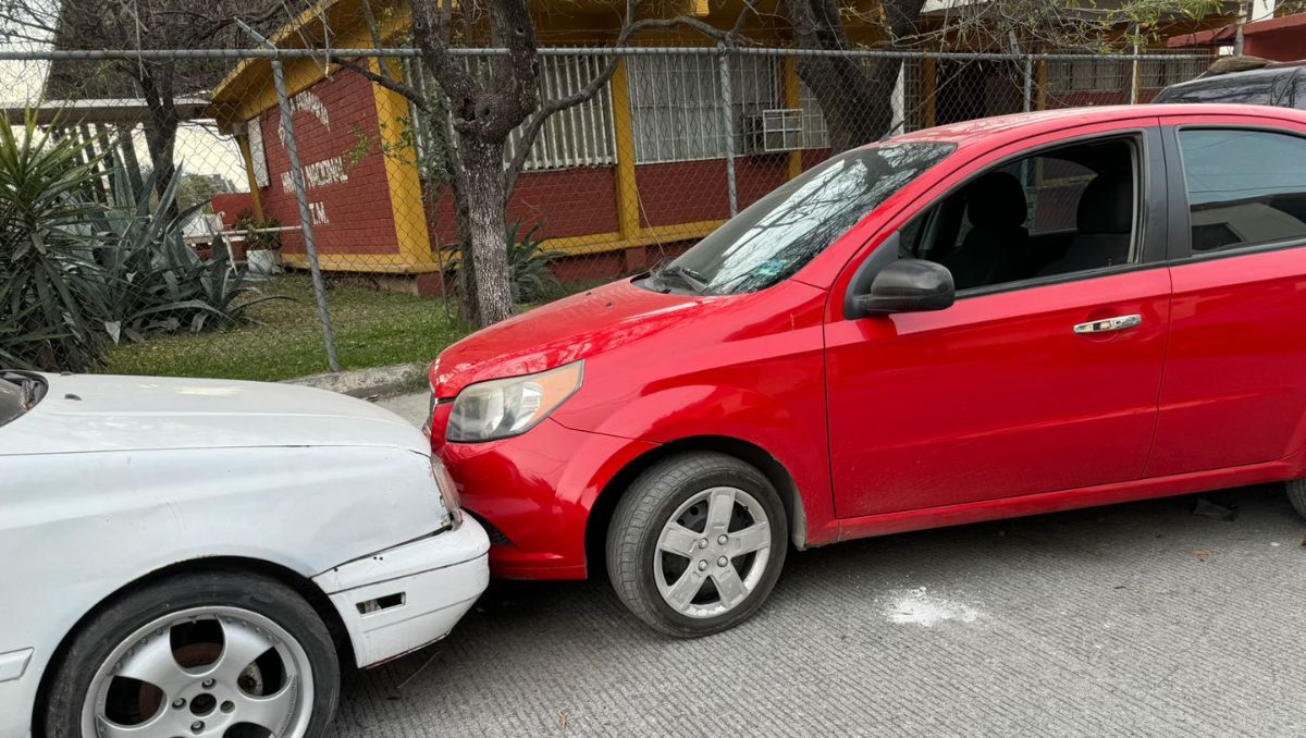 Atropellan a tres niños afuera de escuela primaria  | Martín Ocañas.