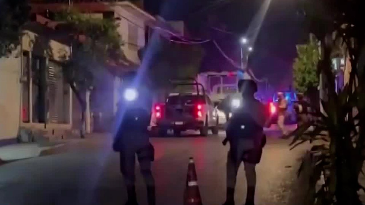 Balacera entre policías y criminales en Temixco deja a dos personas muertas