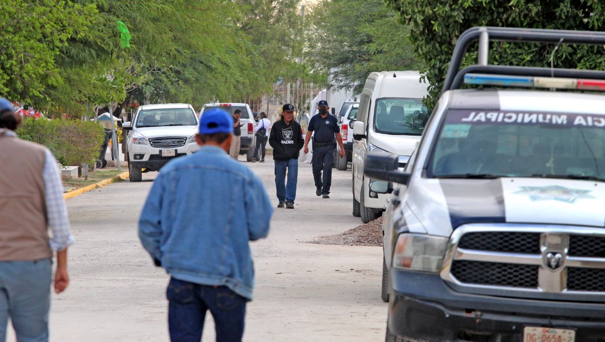 Exhumaciones en panteón municipal de Lerdo. | Roberto Amaya
