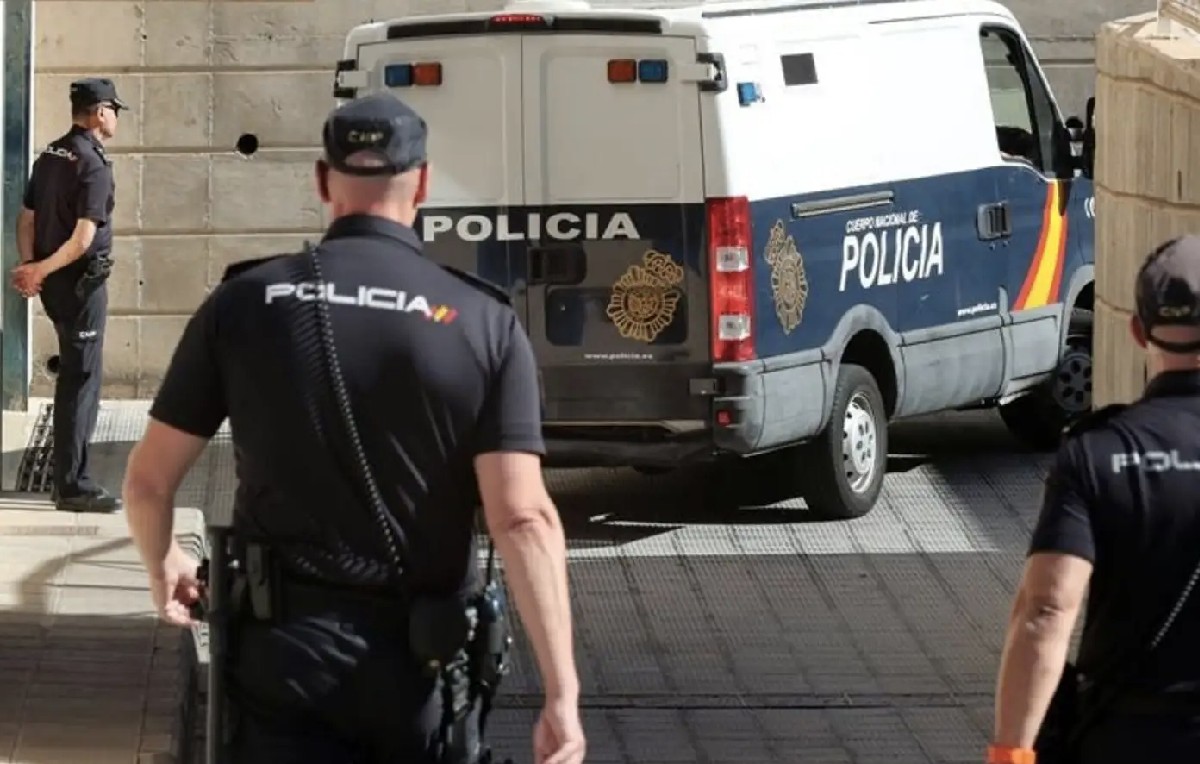 Agentes de policía de España (EFE)