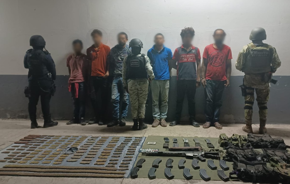 Miembros de 'Los Viagras' detenidos en Buenavista (Foto: César Cabrera)