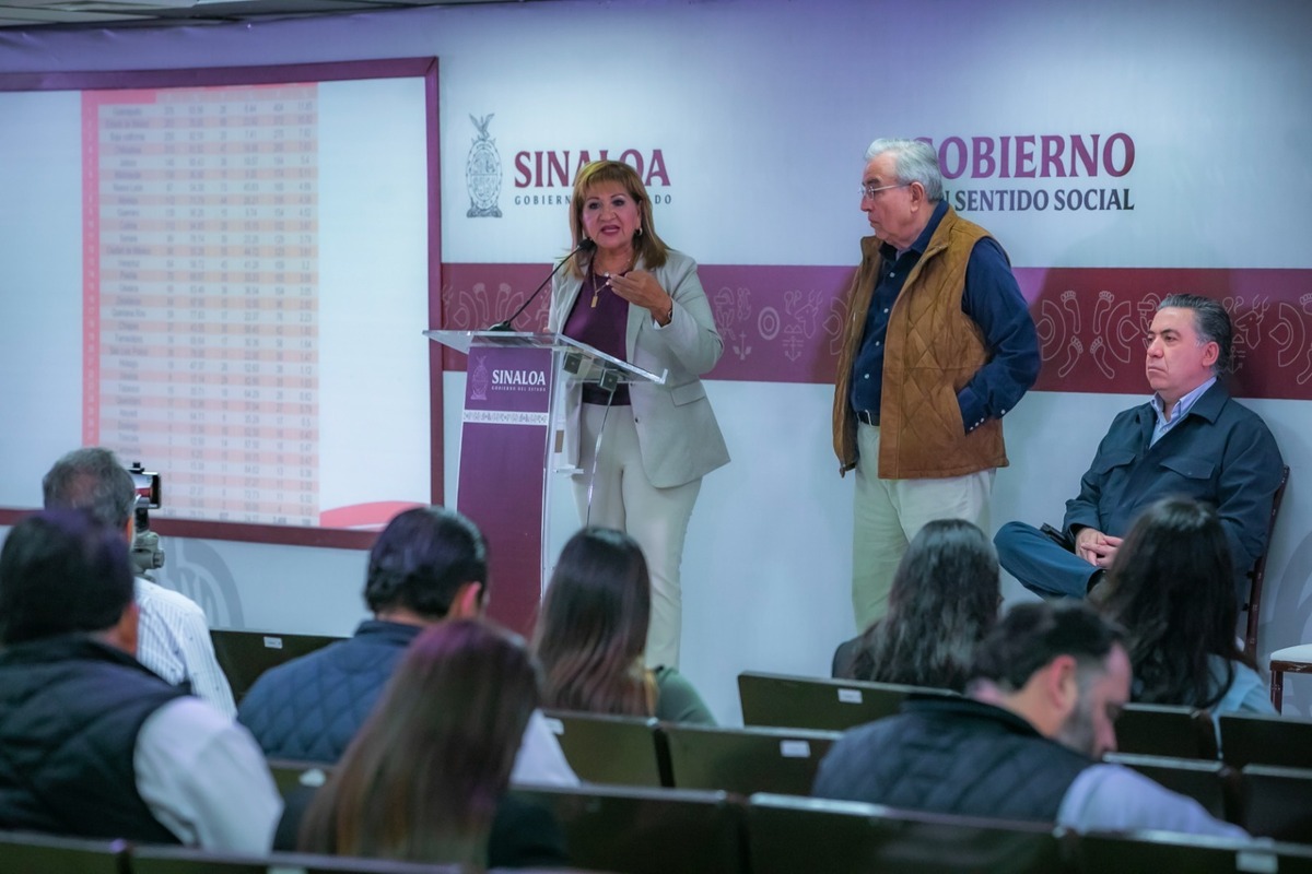 Teresa Guerra Ochoa, secretaria de las Mujeres en conferencia semanera