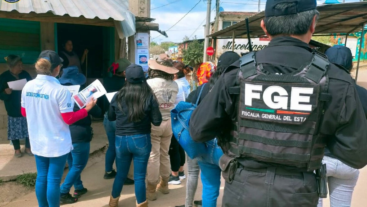 Elemento de la Fiscalía General del Estado de Guerrero en un operativo de búsqueda | FGE