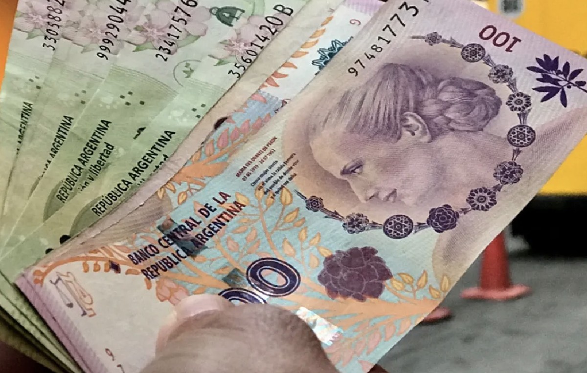 Pesos argentinos (Reuters)