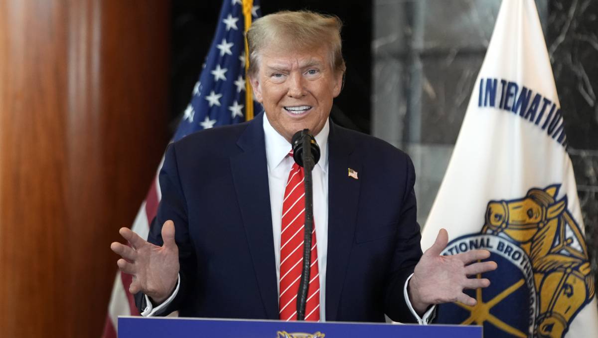 Donald Trump negó las acusaciones del informe publicado por Buzzfeed | AP