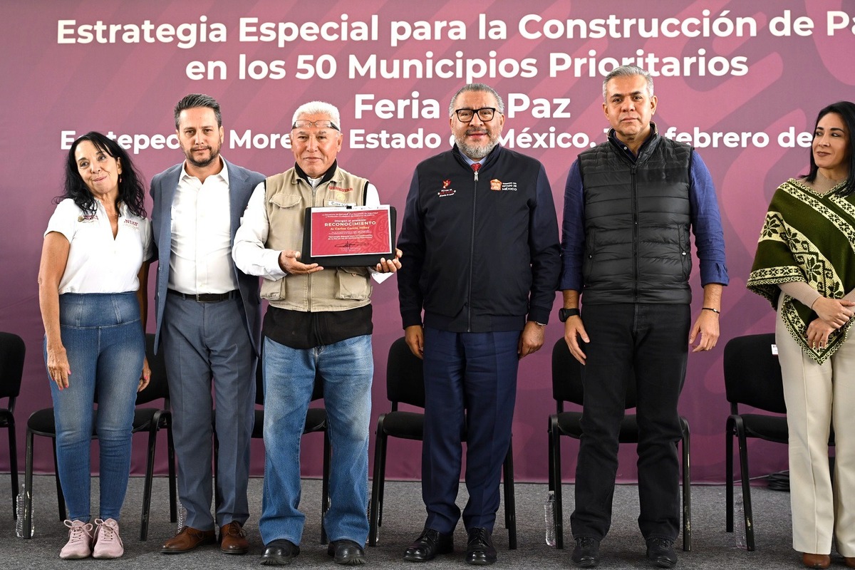 Durante la Feria de la Paz en Ecatepec se instalaron 62 mesas de atención.
