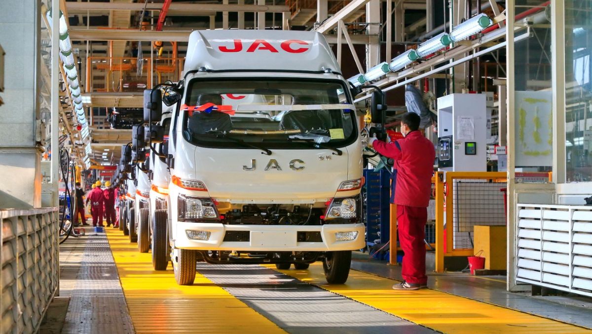Las marcas que actualmente operan en México son BYD, MG Motor, JAC Motors, Changan Motors, Geely y BAIC. Especial