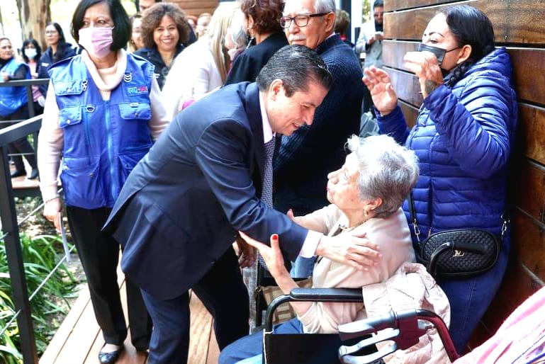 Elevamos la vida de los adultos mayores de Coyoacán: Giovani Gutiérrez | Cortesía