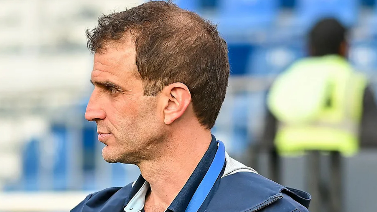 Inhabilitan un mes a Iván Alonso por discusión con Miguel Herrera