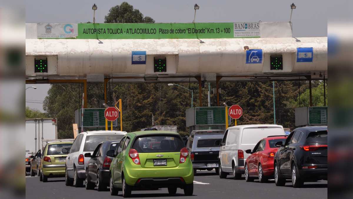 Según el sitio web del gobierno del Estado de México, la autopista Toluca-Atlacomulco está en operación y ampliación simultánea. | Cuartoscuro
