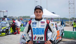 El piloto mexicano Koke de la Parra se alista para corre el Clash 2024 de NASCAR que tendrá como escenario el Coliseo de Los Angeles