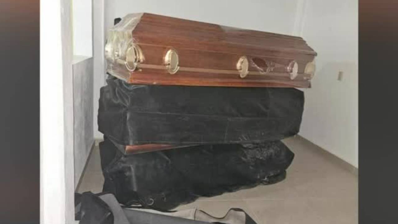 Localizan un remolque robado con ataúdes en un rancho de Zempoala, Hidalgo