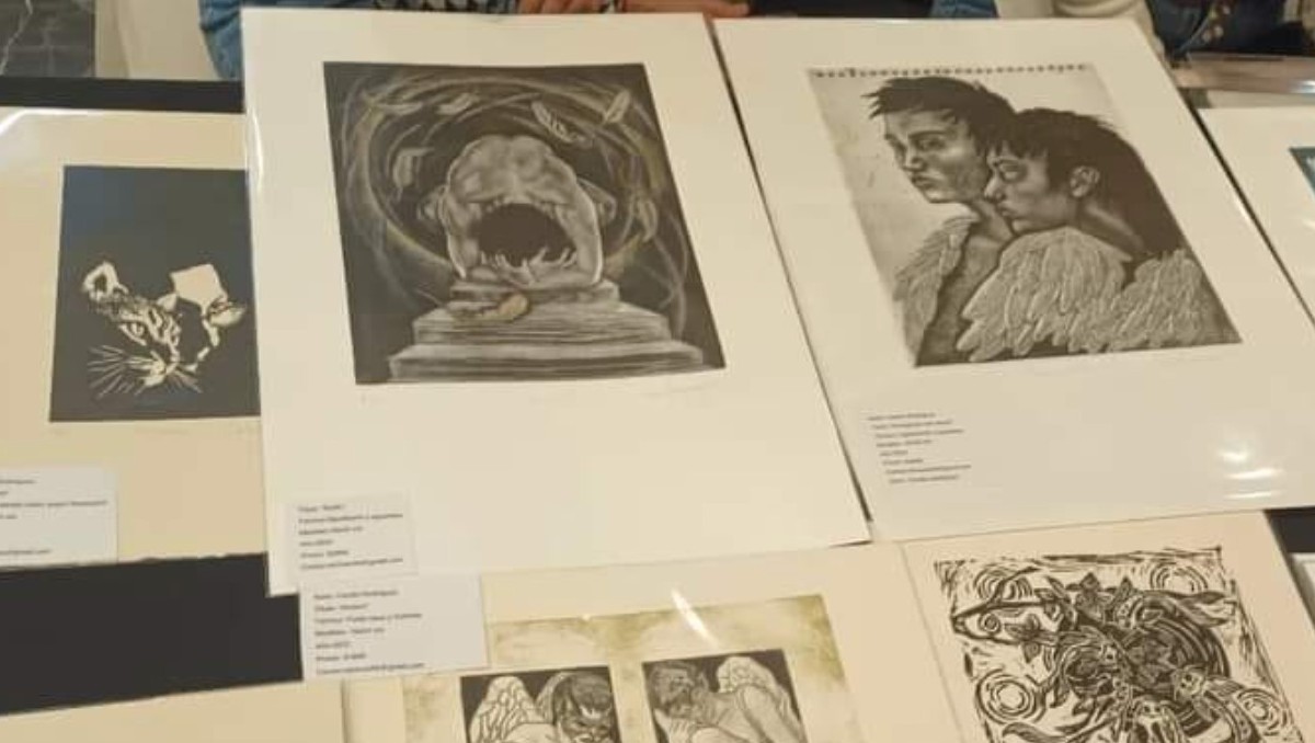Algunas de las obras que pueden encontrarse en el Bazar de Gráfica de la Cámara de Comercio (Cortesía)