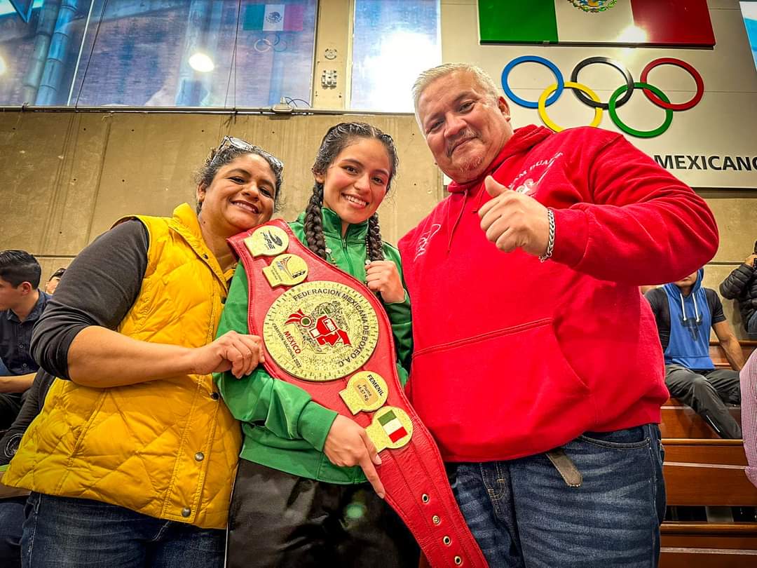 'La Brava' ganó el campeonato Elite de Boxeo femenil. (Especial)