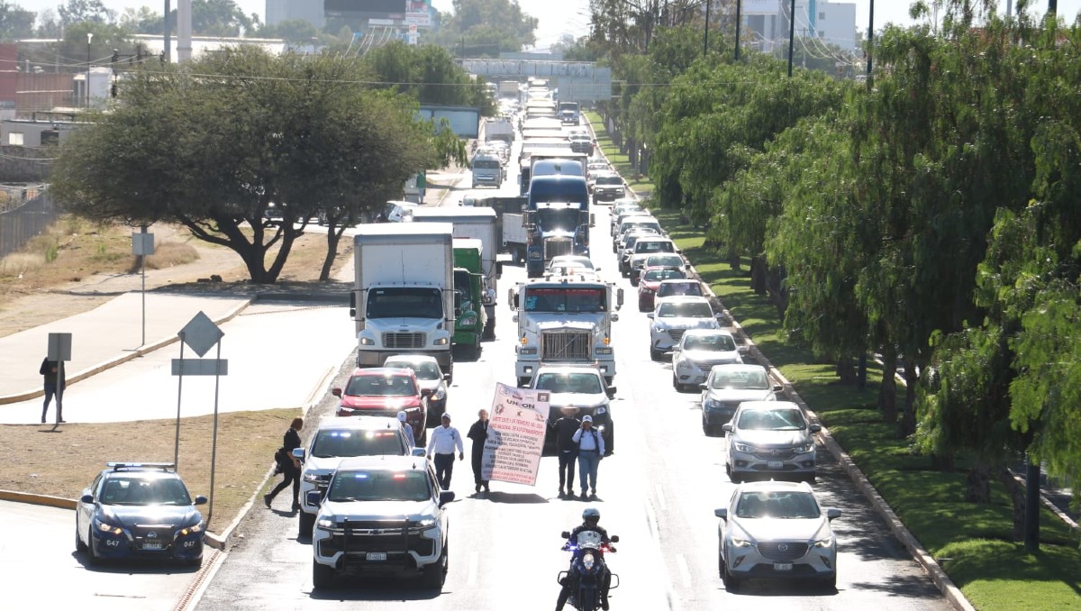 Manifestación de transportistas en Guanajuato | Daniela Béjar