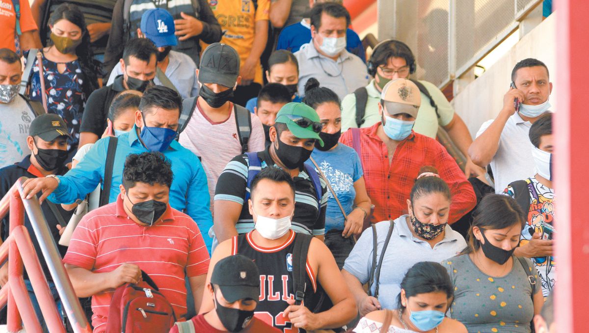 Otra medida que se ha sugerido es la del uso de cubrebocas durante contingencias ambientales | Roberto Alanís