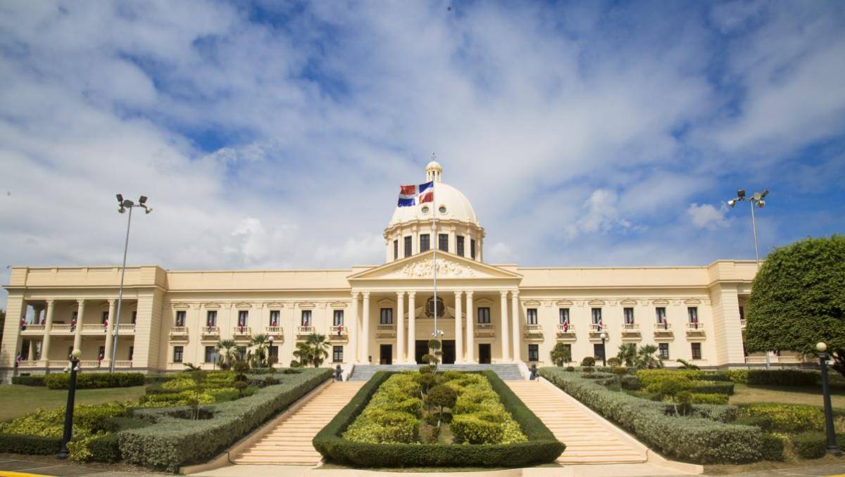 El presidente de República Dominicana estaba fuera del Palacio Nacional | Especial