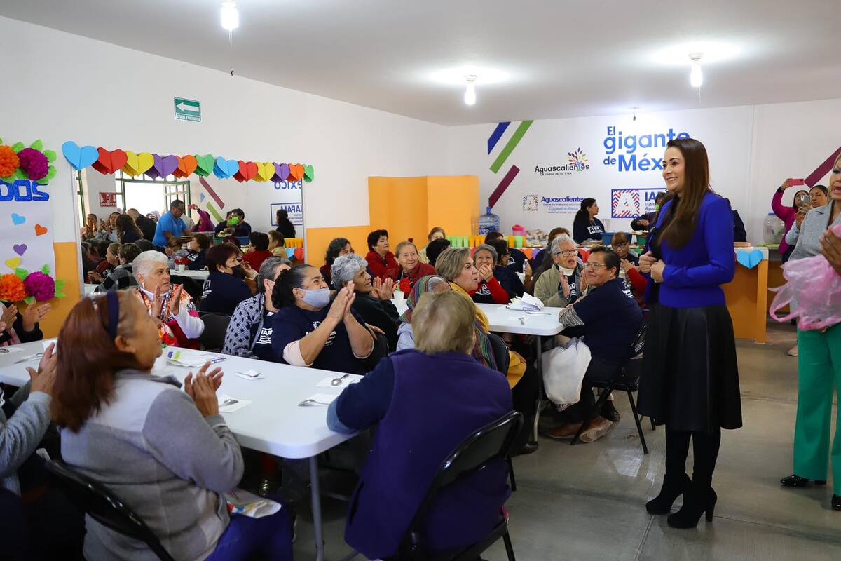 Autoridades de Aguascalientes destacaron la importancia de que adultos mayores cuenten con espacios públicos dignos. | Especial