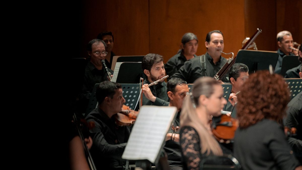 Camerata de Coahuila. | Especial