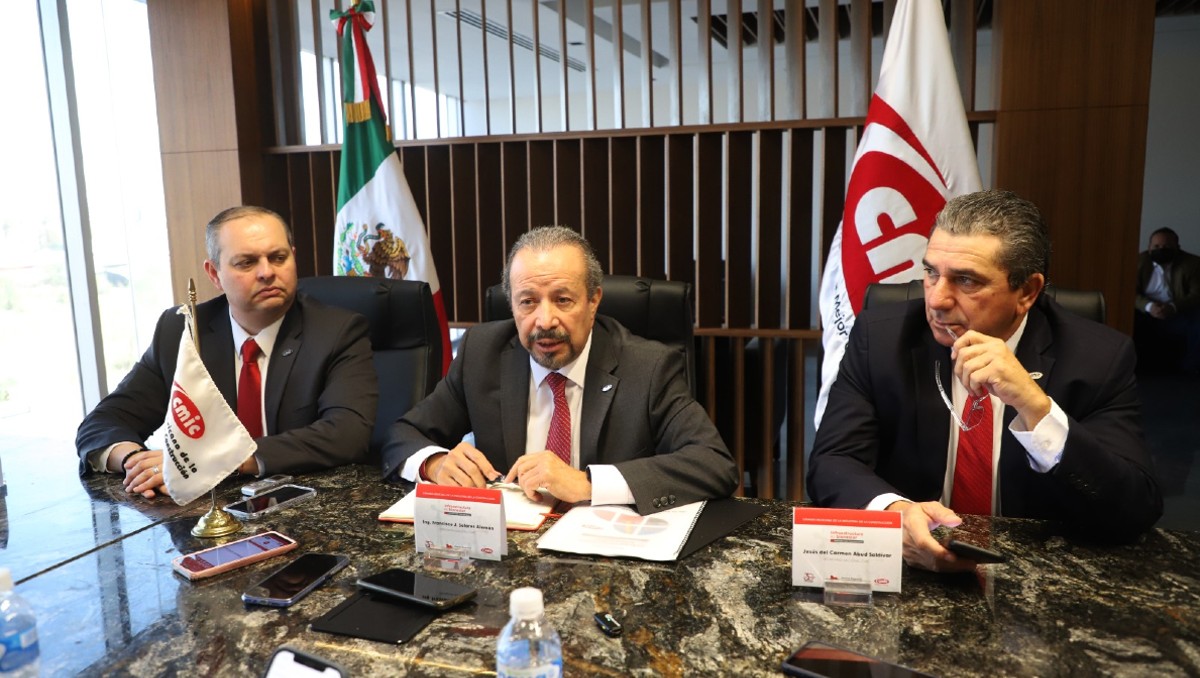 Francisco J. Solares Alemán, presidente nacional de la CMIC, resaltó el tema del agua como un tema prioritario. Foto: Leonel Rocha