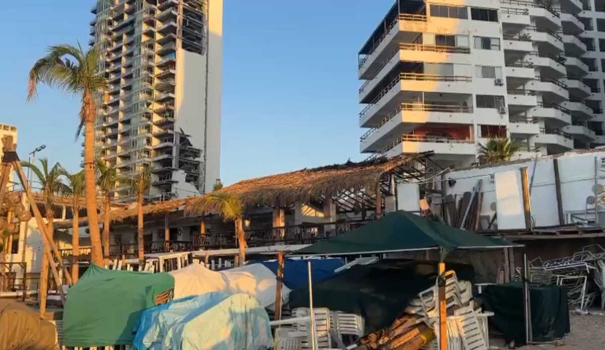 Se reportaron daños materiales tras el incendio en el restaurante Kalei, en Acapulco. | Especial