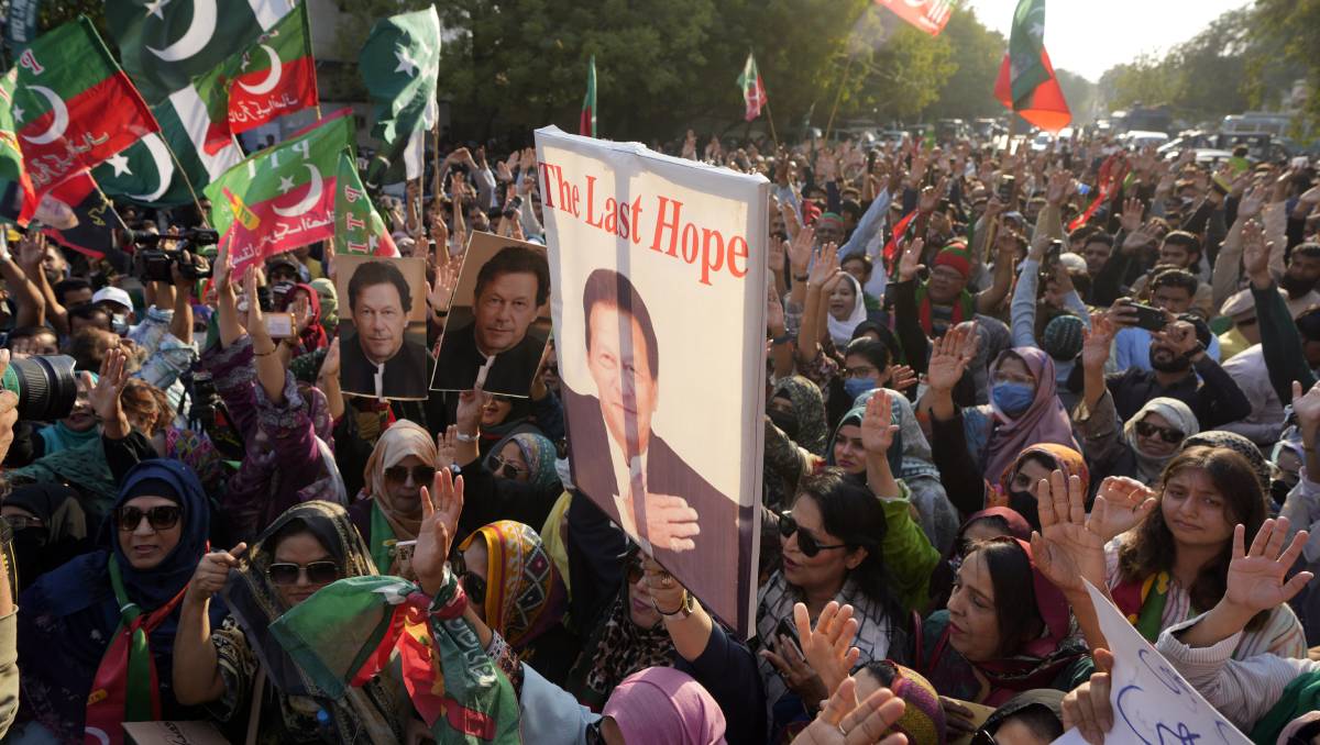 El partido Pakistán Tarik-e-Insaf fue inhabilitado para contender | AP