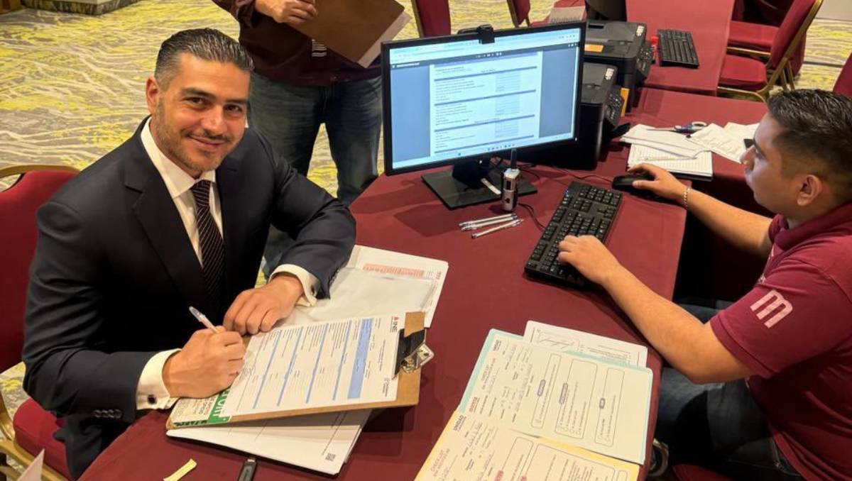 Omar García Harfuch en su registro como candidato | X