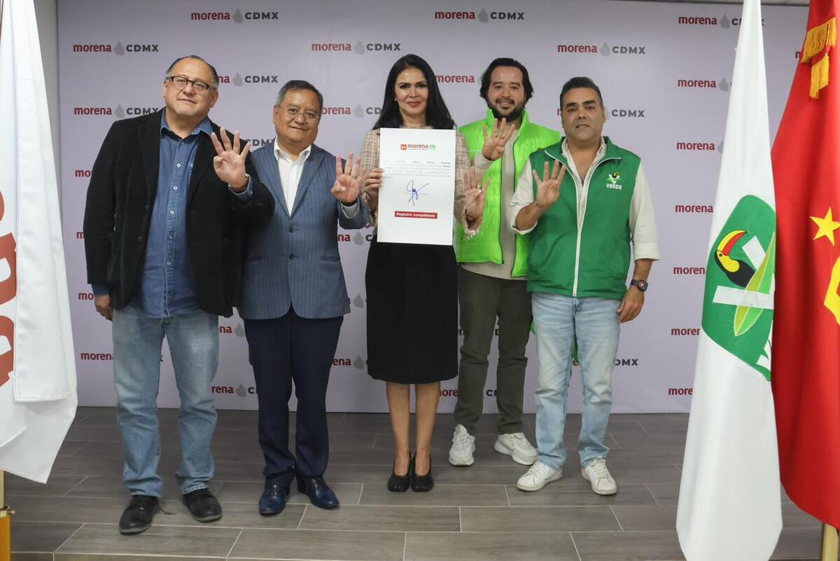 Morena registra candidatos.