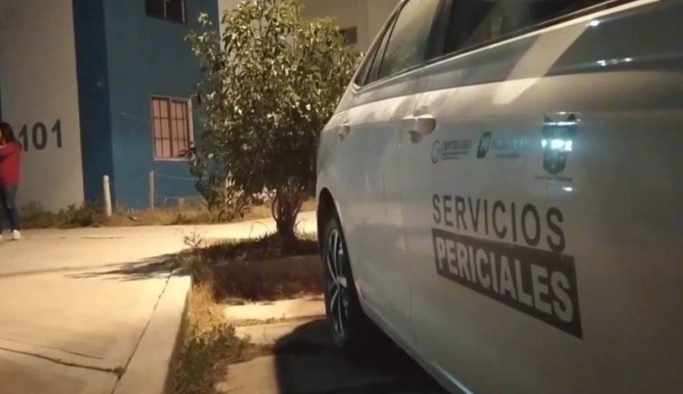 Pareja fue hallada sin vida en su departamento en Chavarría.