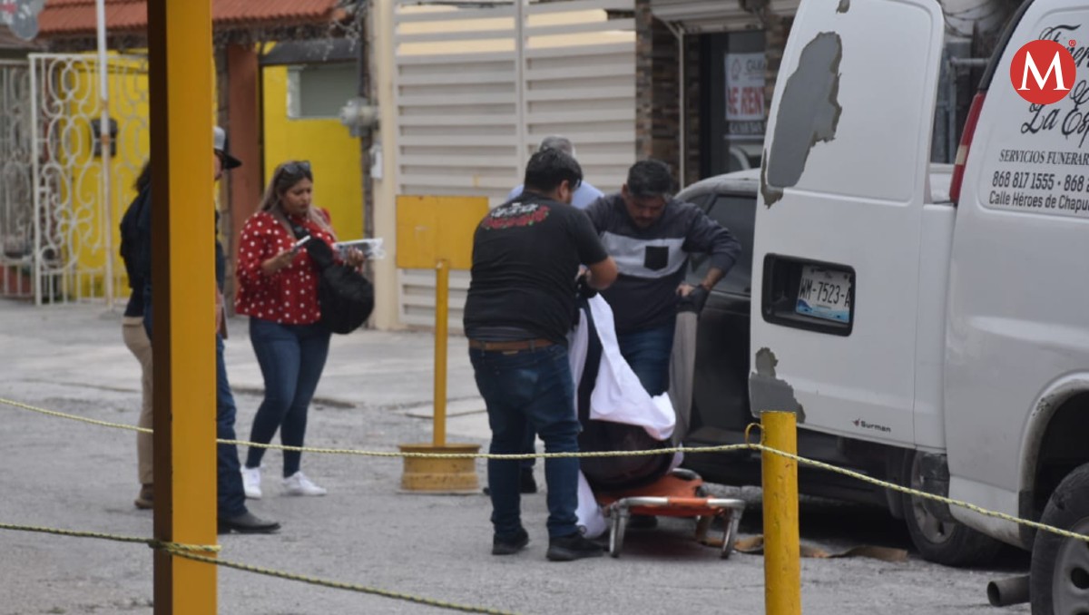 Abuelito muere cuando trataba de cobrar pensión. Foto: Ángel Domínguez