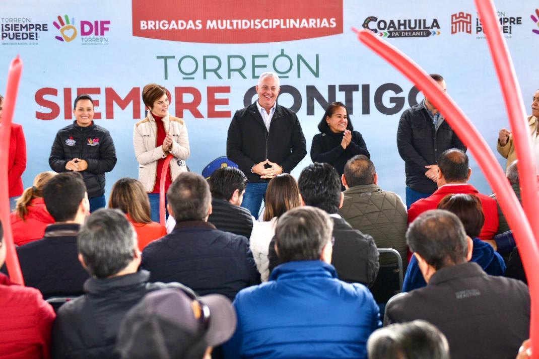 El alcalde Román Alberto Cepeda González, presidió la brigada “Torreón, Siempre Contigo”. | Especial