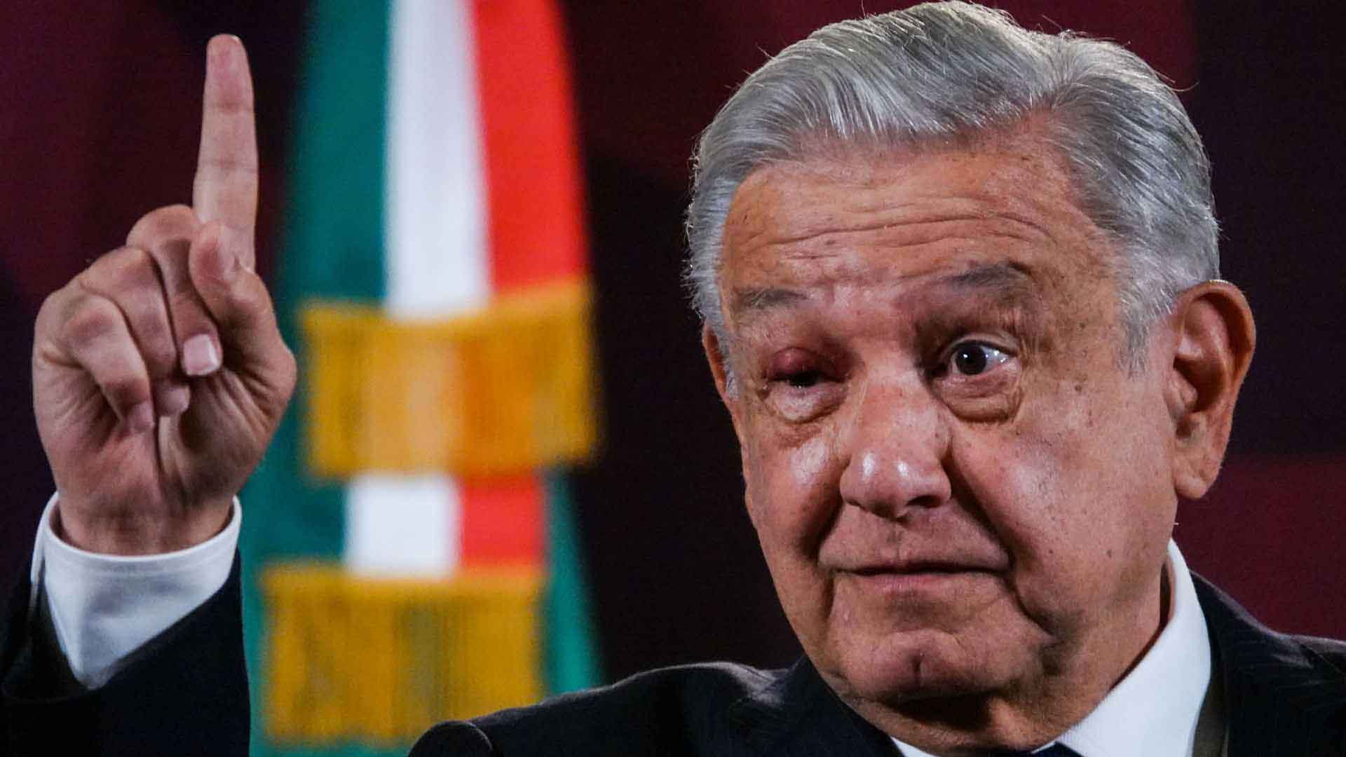 AMLO recuerda que estuvo a punto de denunciar al abogado de García Luna