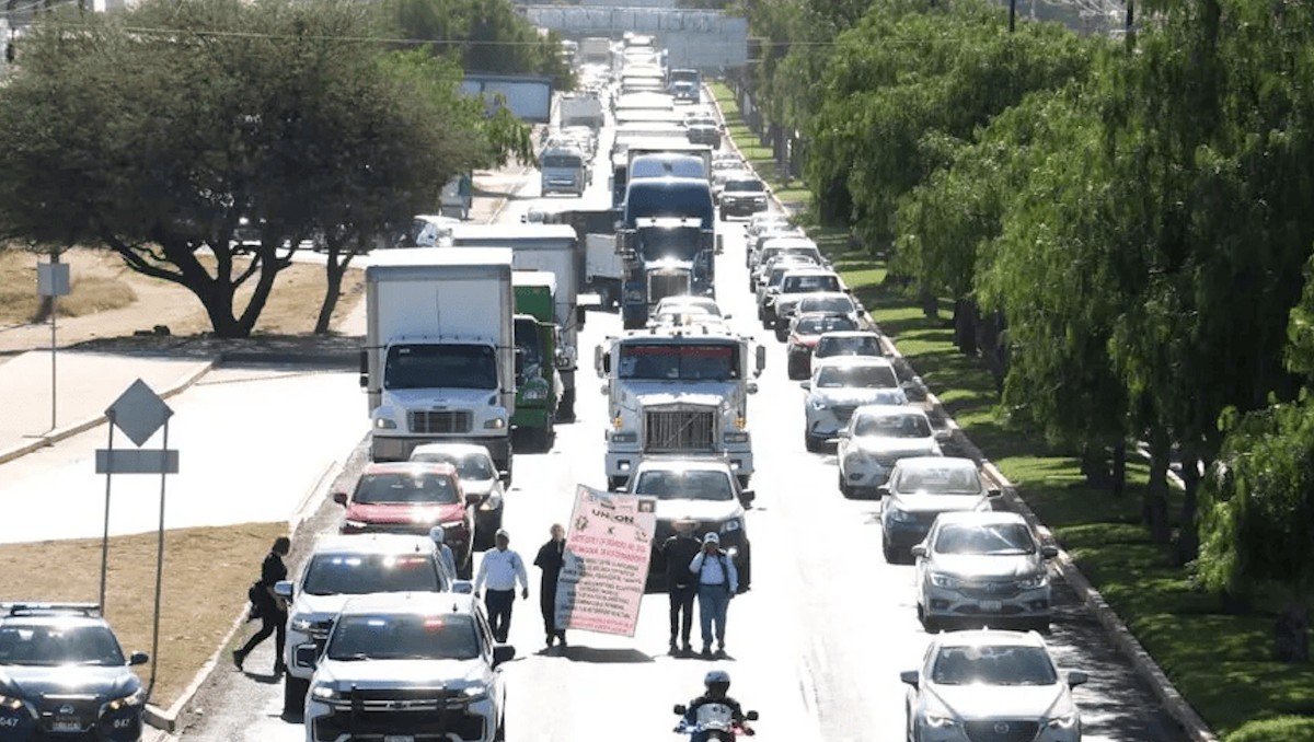 Bloqueos  por Paro Nacional de Transportistas