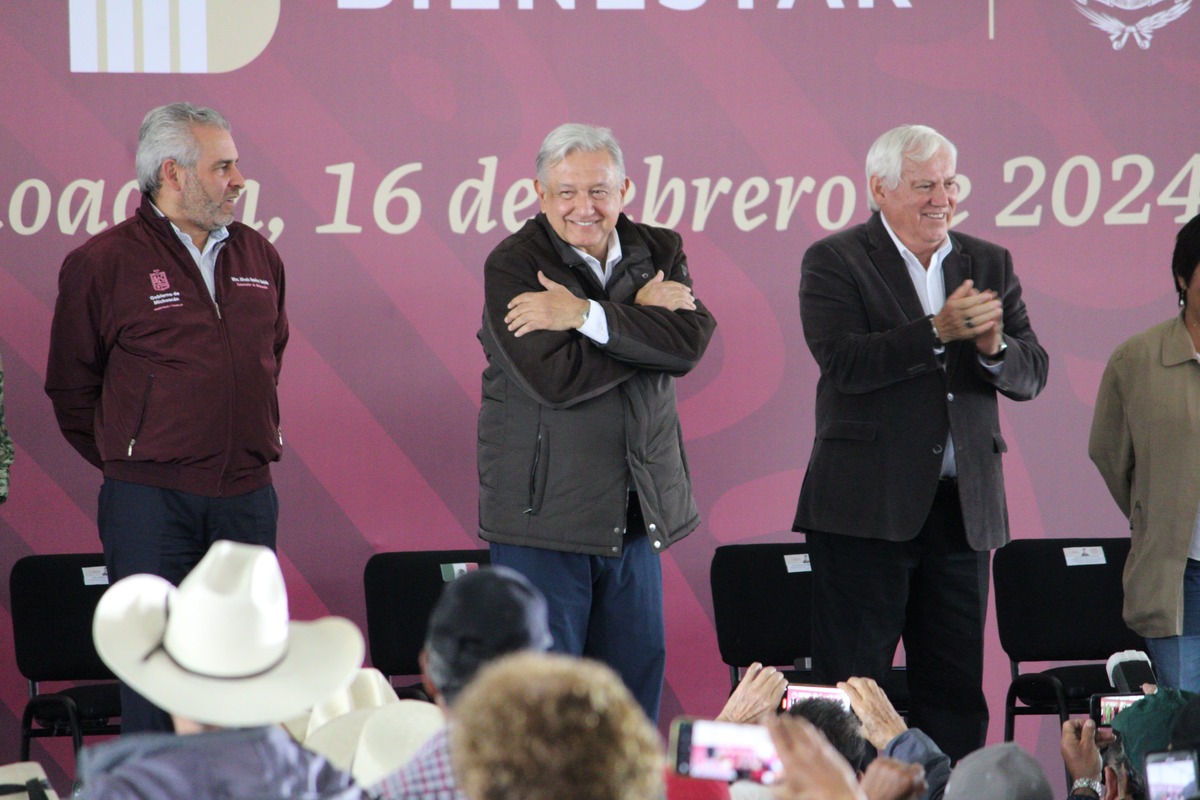 AMLO presentó resultados de los programas sociales en Michoacán. (Foto: César Cabrera)