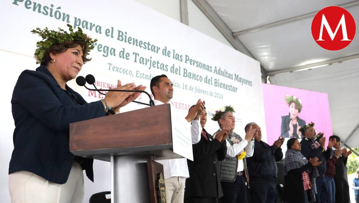 Gobernadora del Edomex entrega apoyos a adultos mayores en Texcoco